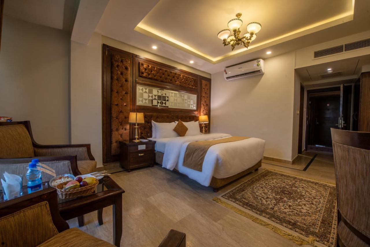 Envoy Continental Hotel Ισλαμαμπάντ Εξωτερικό φωτογραφία