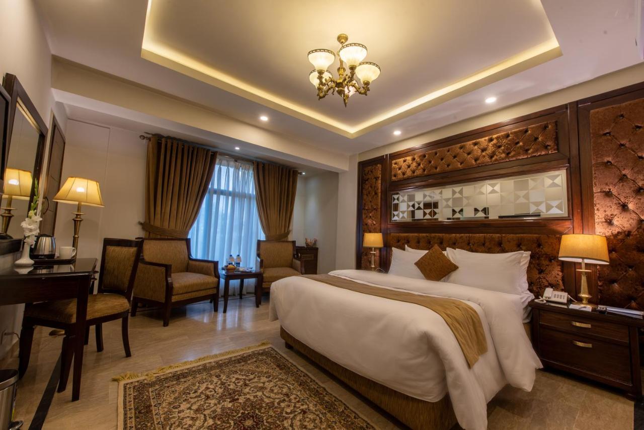 Envoy Continental Hotel Ισλαμαμπάντ Εξωτερικό φωτογραφία