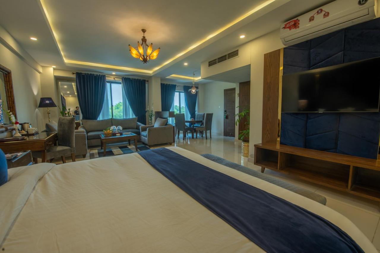 Envoy Continental Hotel Ισλαμαμπάντ Εξωτερικό φωτογραφία